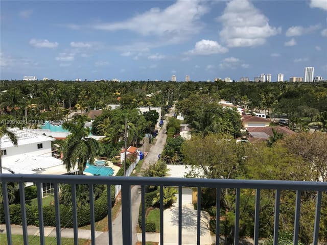 1701 Washington Street 604, Hollywood, FL 33020