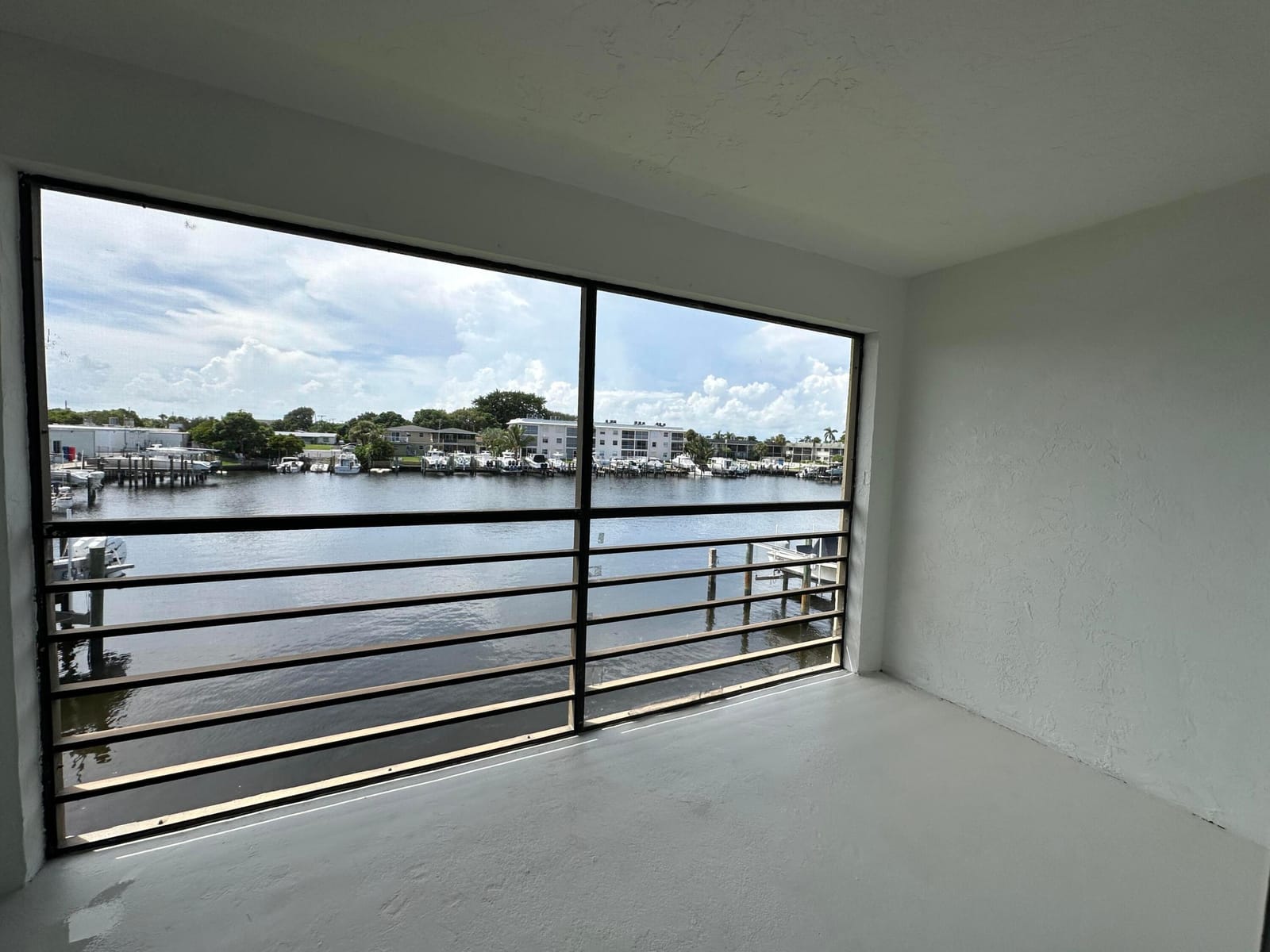 309 Lake Circle 202, North Palm Beach, FL 33408 photo 1