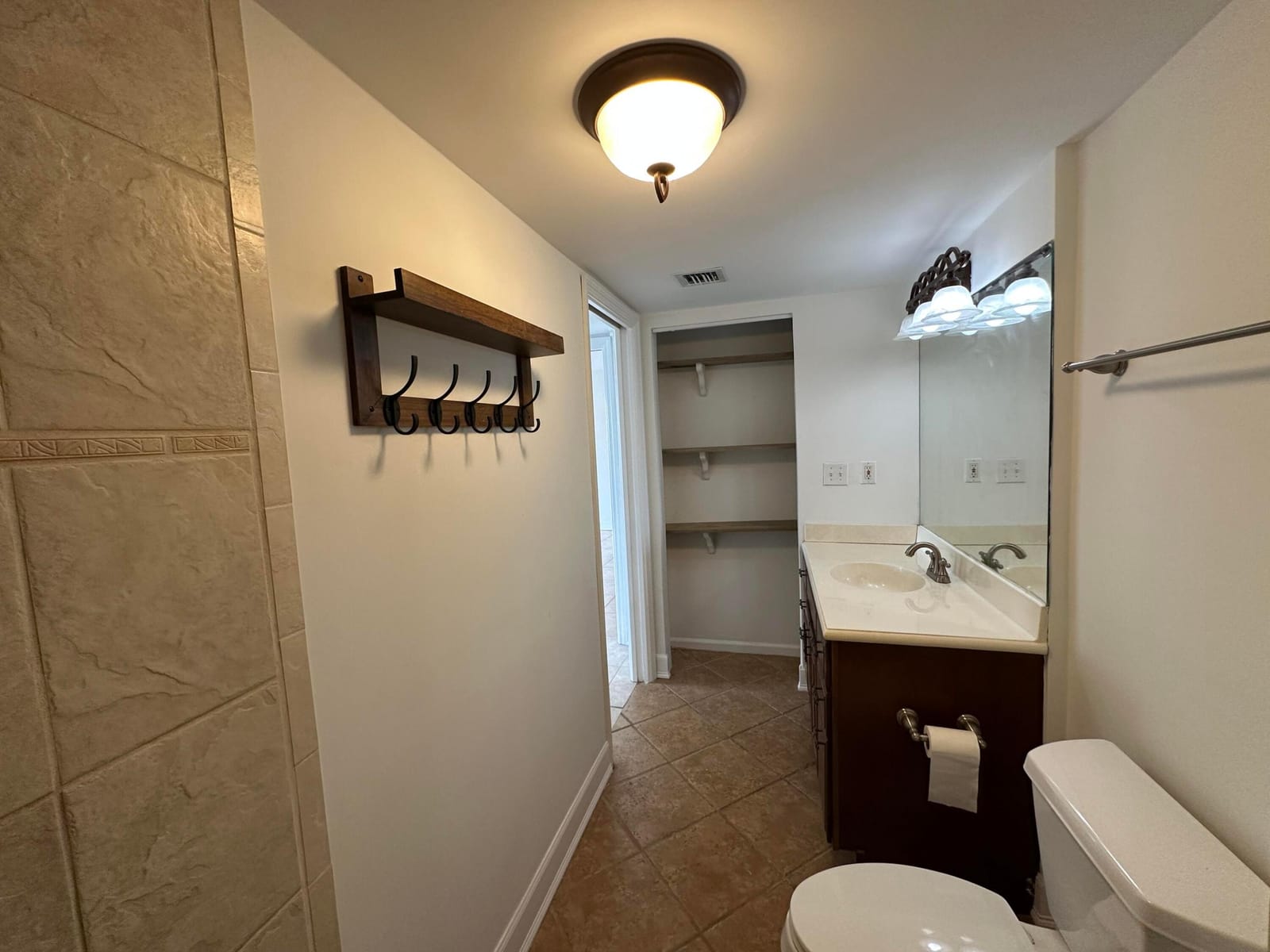 309 Lake Circle 202, North Palm Beach, FL 33408 photo 12