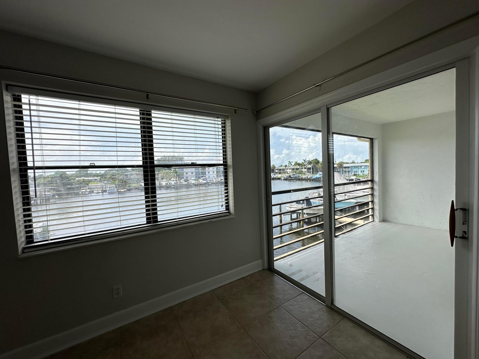 309 Lake Circle 202, North Palm Beach, FL 33408 photo 14