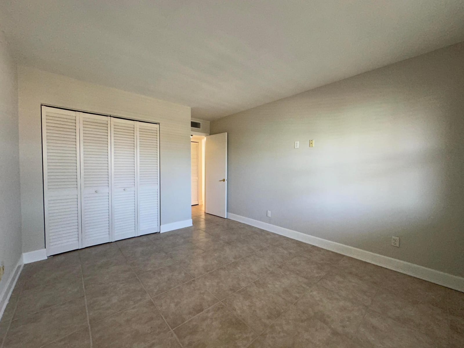 309 Lake Circle 202, North Palm Beach, FL 33408 photo 23