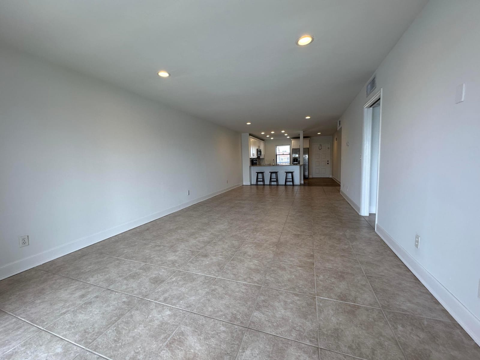 309 Lake Circle 202, North Palm Beach, FL 33408 photo 9