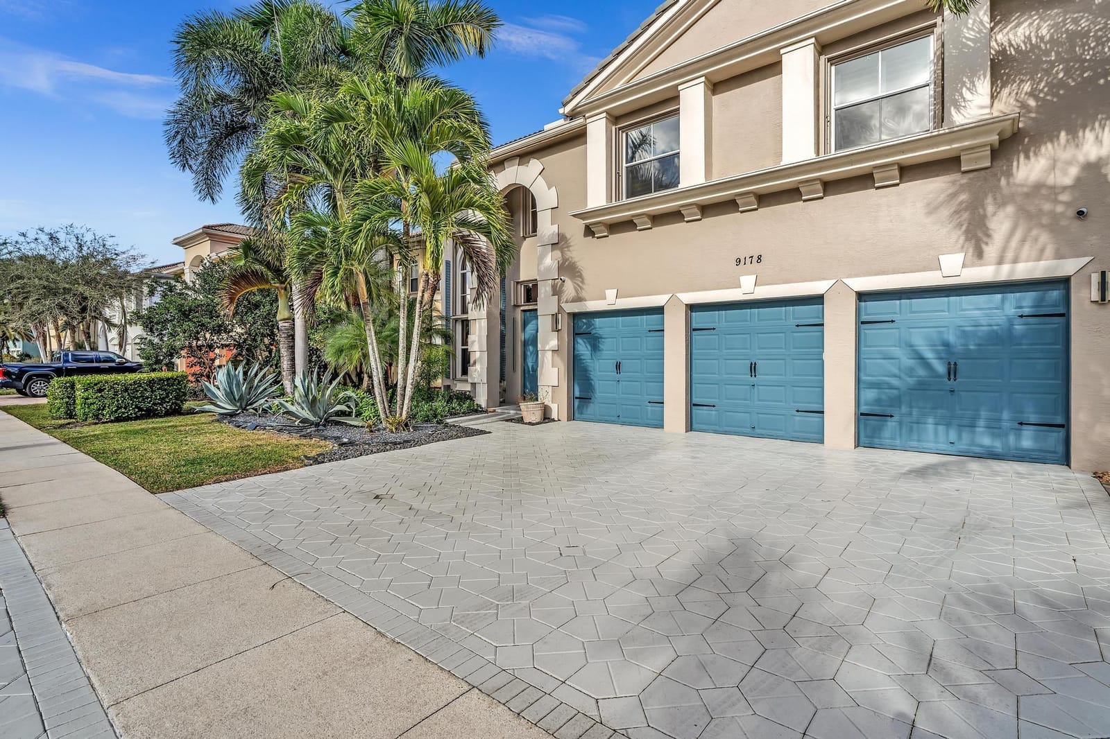 9178 DELEMAR Court — photo 2