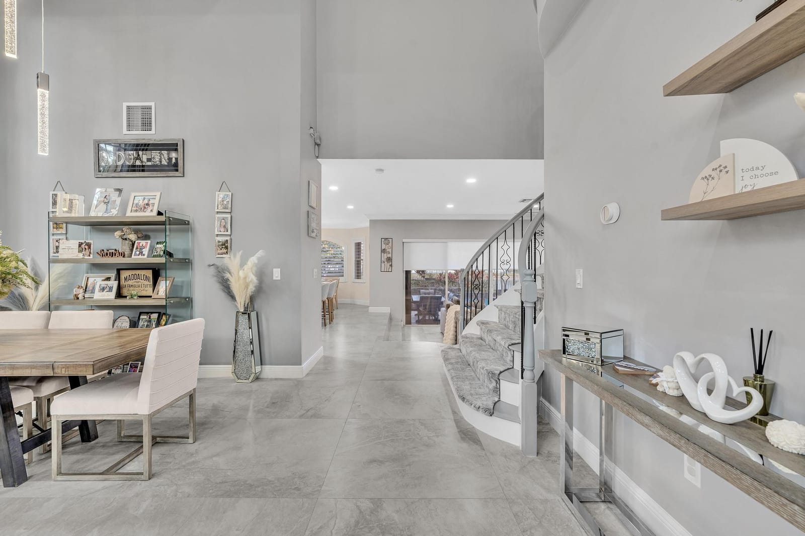 9178 DELEMAR Court — photo 7