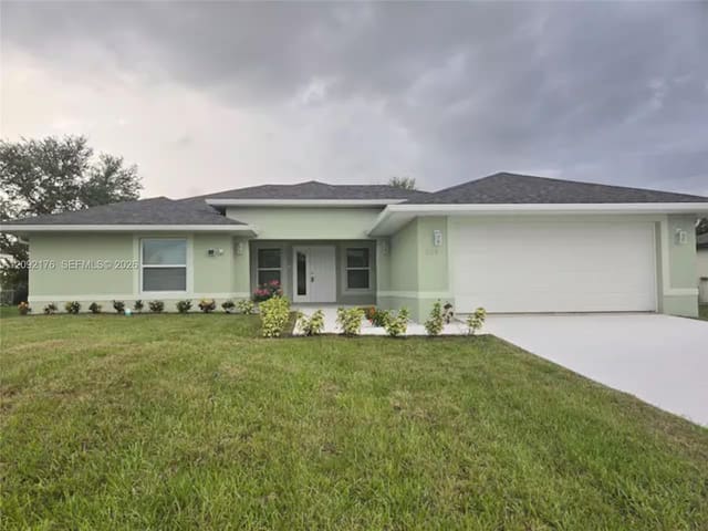 2618 NE 2 Avenue, Cape Coral, FL 33909