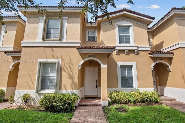 12845 SW 30th Street 103, Miramar, FL 33027