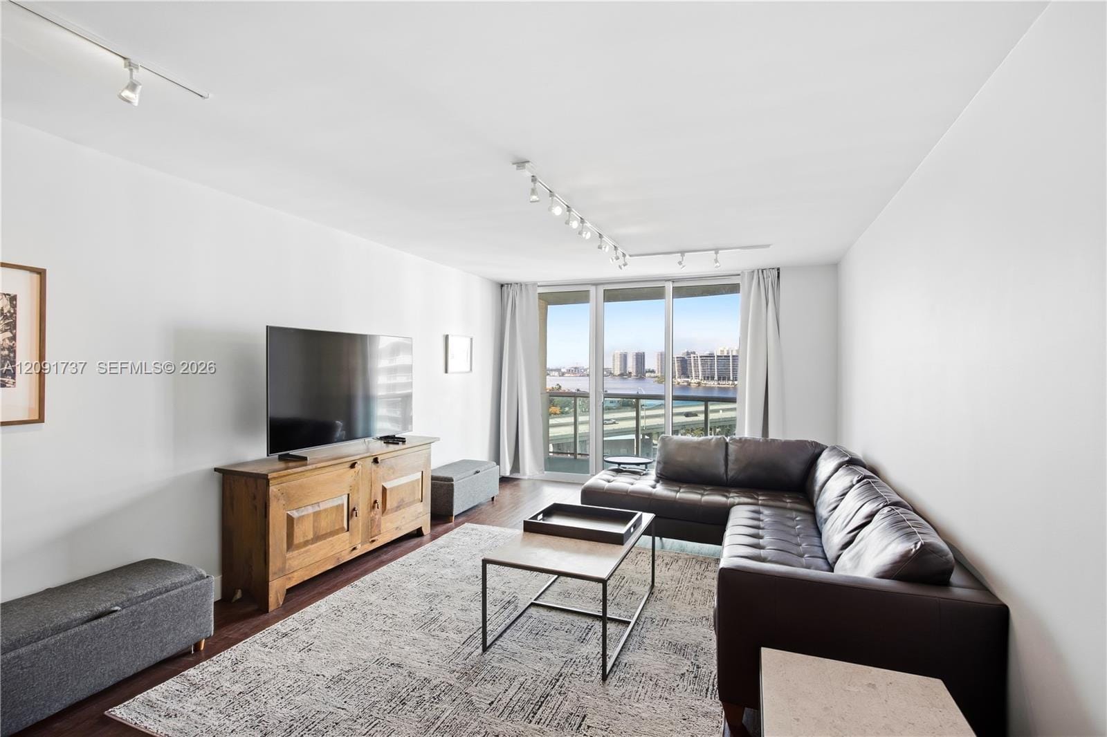19380 Collins Avenue 1219, Sunny Isles Beach, FL 33160 photo 2