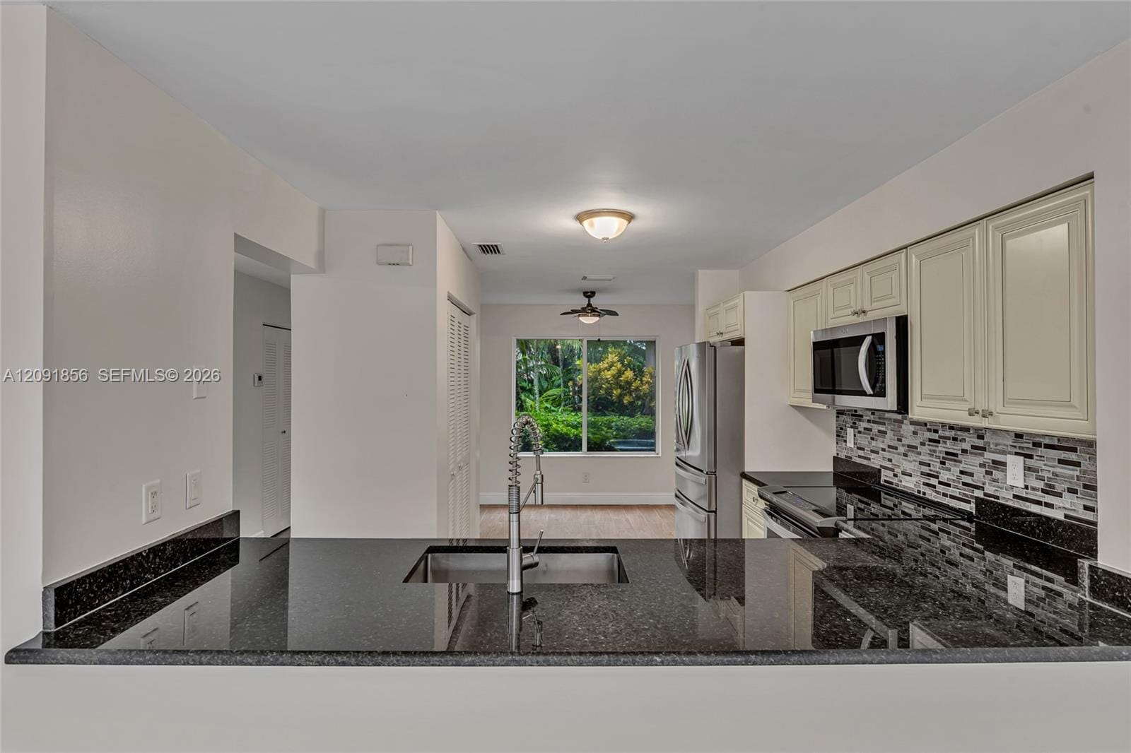 1724 SW 110th Terrace — photo 9
