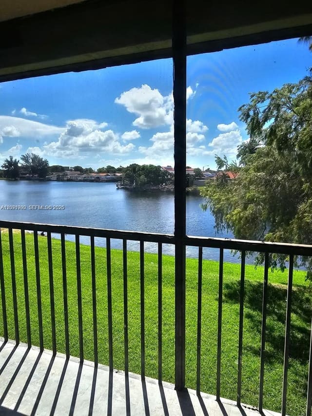 6565 W 26th Drive 204-34, Hialeah, FL 33016