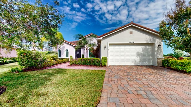 12024 SW BAYBERRY Avenue, Vitalia, Port St. Lucie, FL