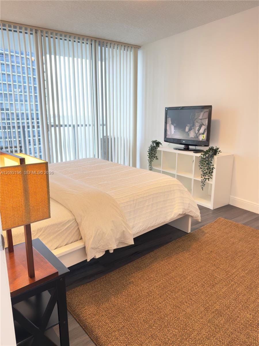 1750 N Bayshore Drive 4305, Miami, FL 33132 photo 14