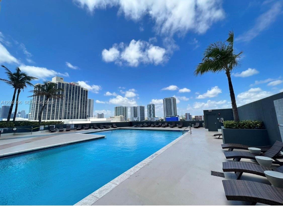 1750 N Bayshore Drive 4305, Miami, FL 33132 photo 23