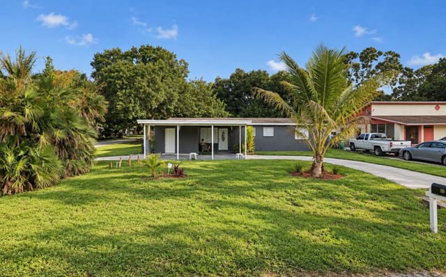 110 N 40TH Street, Fort Pierce, FL 34947