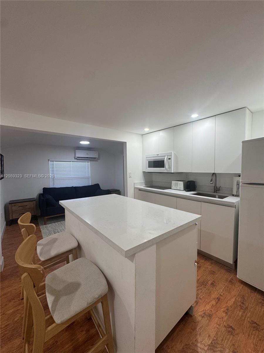 10805 NW 10th Avenue — photo 11