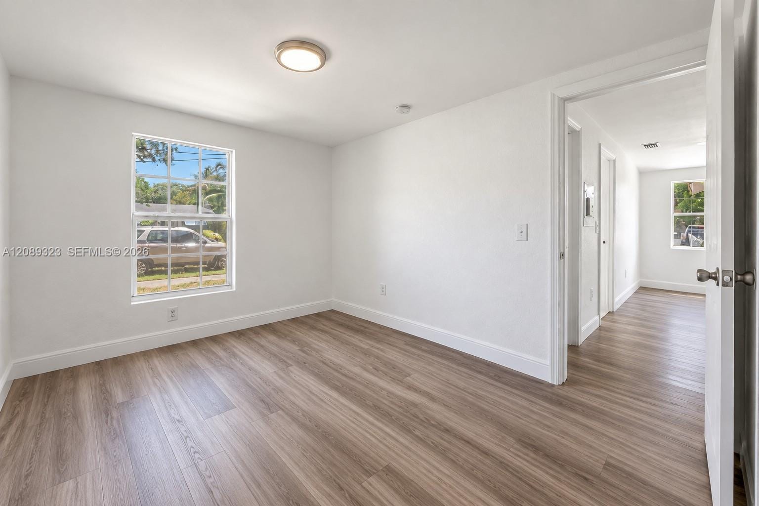 10805 NW 10th Avenue — photo 6