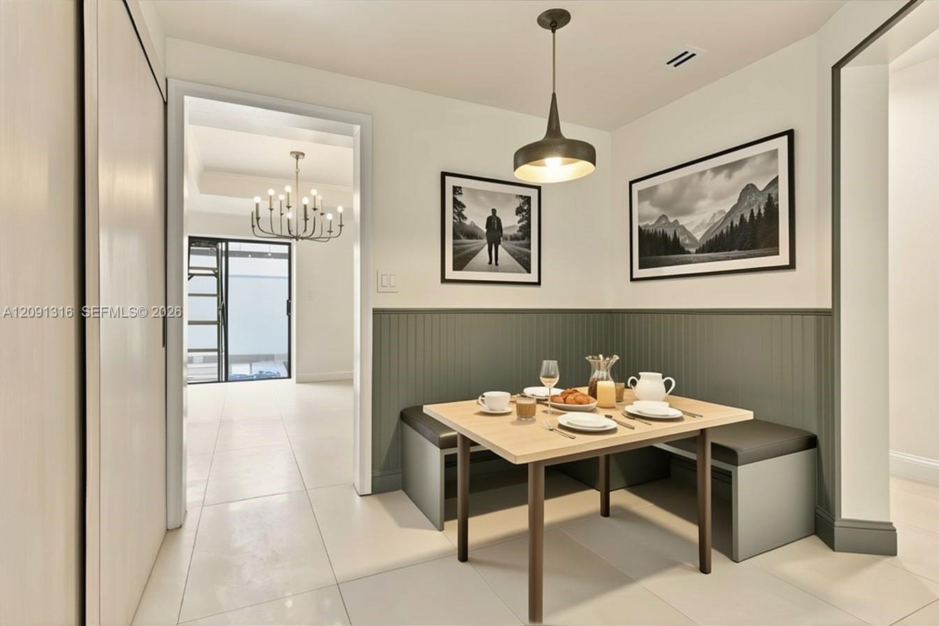 1542 NE Quayside Terrace D2 — photo 12