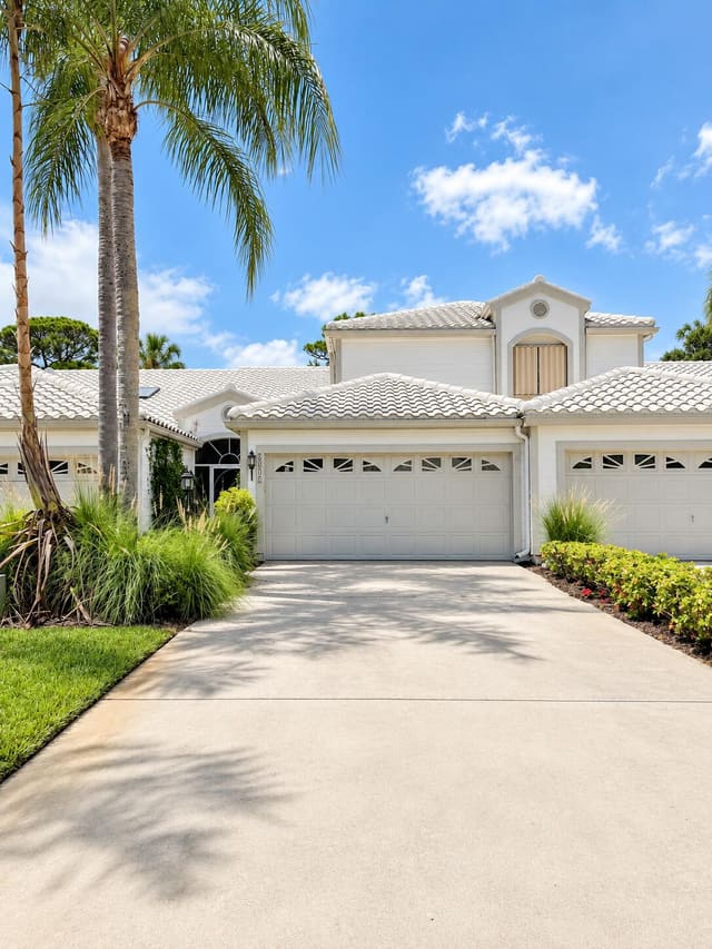 8942 SE RIVERFRONT Terrace, Tequesta, FL 33469
