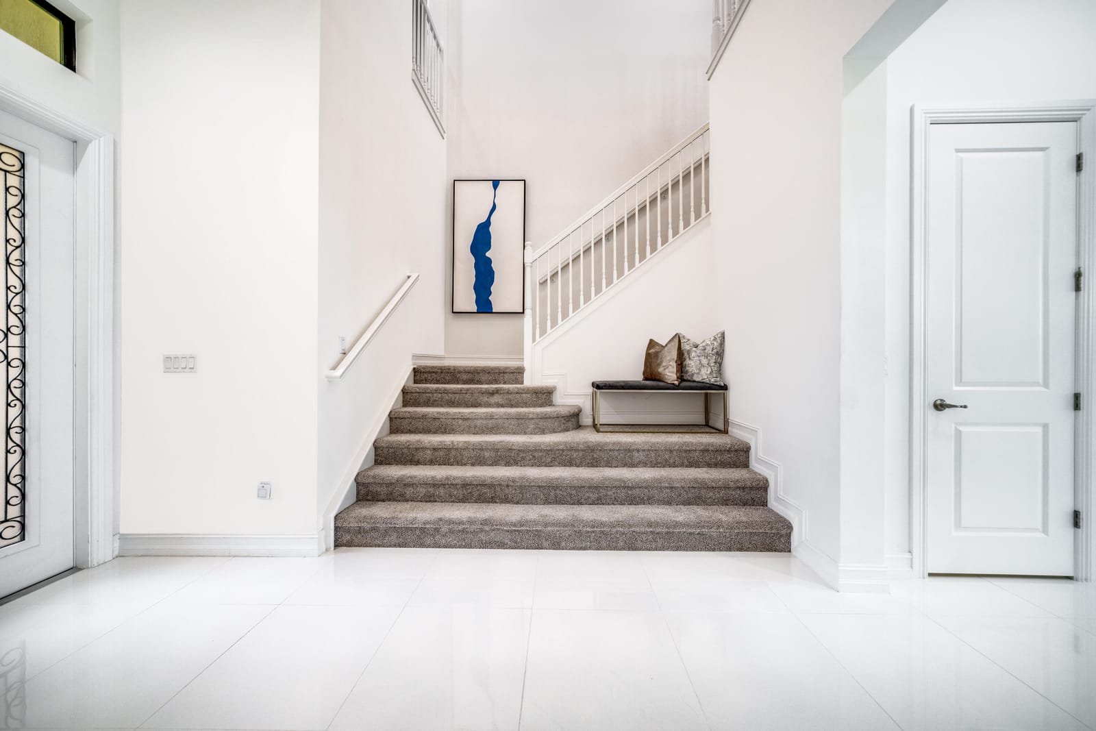 8635 GRAND PRIX Lane — photo 3