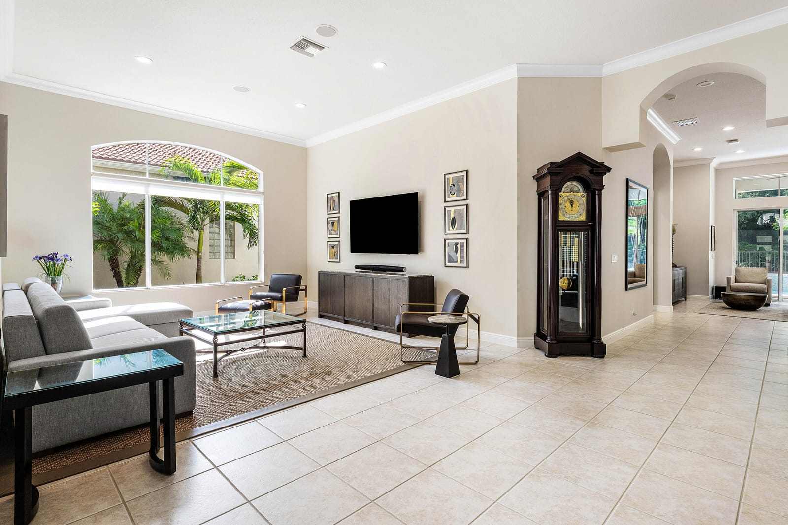 8138 Valhalla Drive — photo 5
