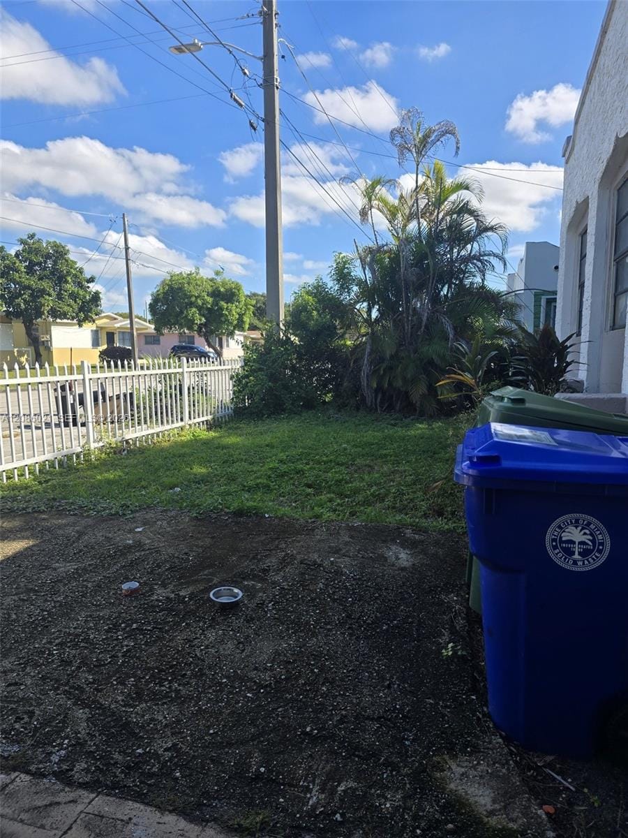 1250 NW 55th Street — photo 2