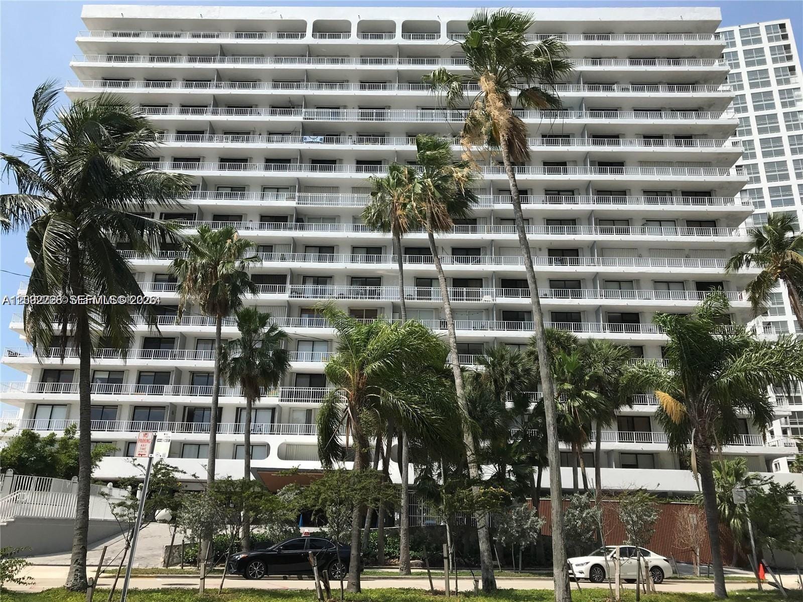 200 SE 15th Road 4K, Miami, FL 33129 photo 4