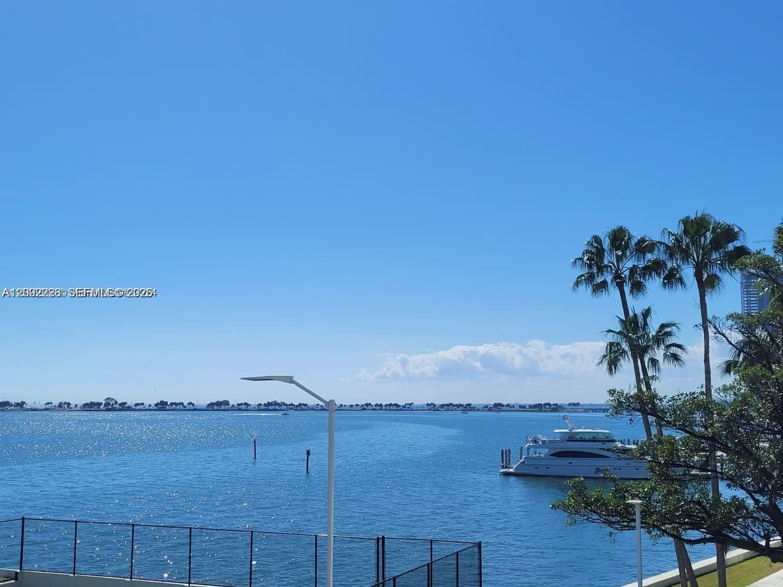 200 SE 15th Road 4K, Miami, FL 33129 photo 7