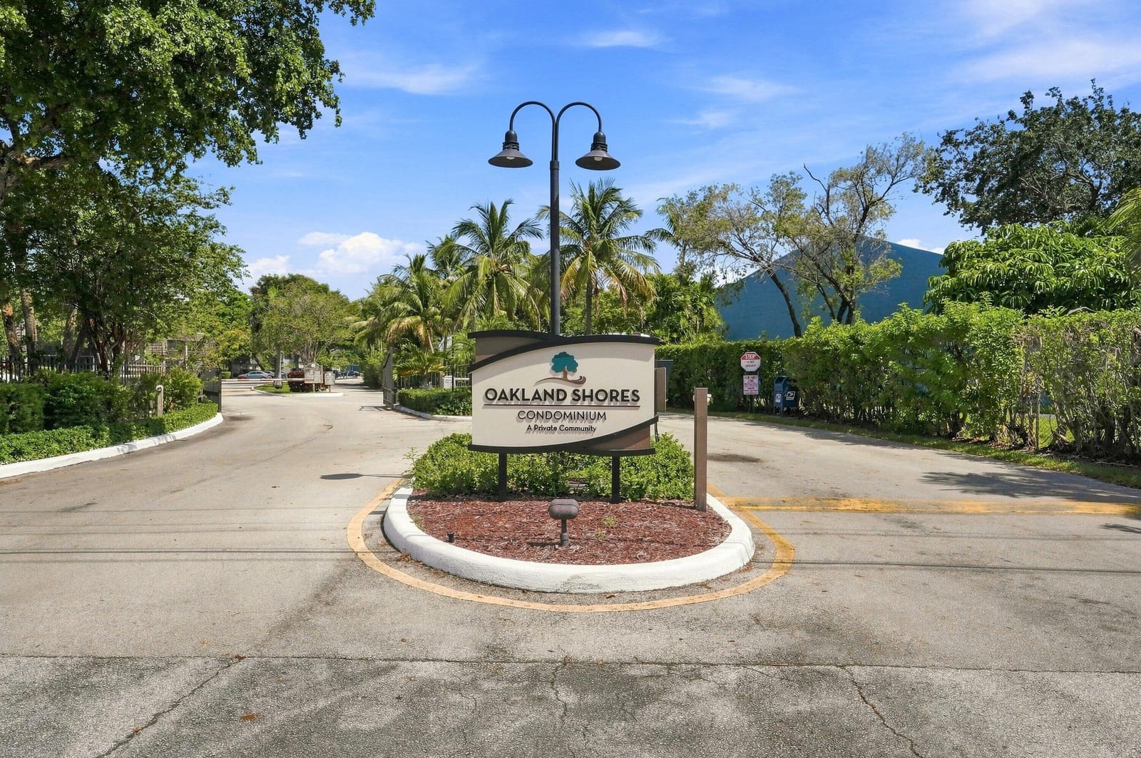 3101 Oakland Shores Drive H210 — photo 2