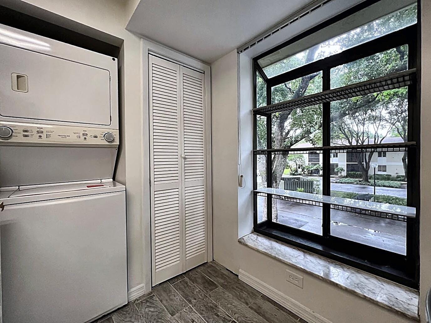 719 GARDENS Drive 206, Pompano Beach, FL 33069 photo 8