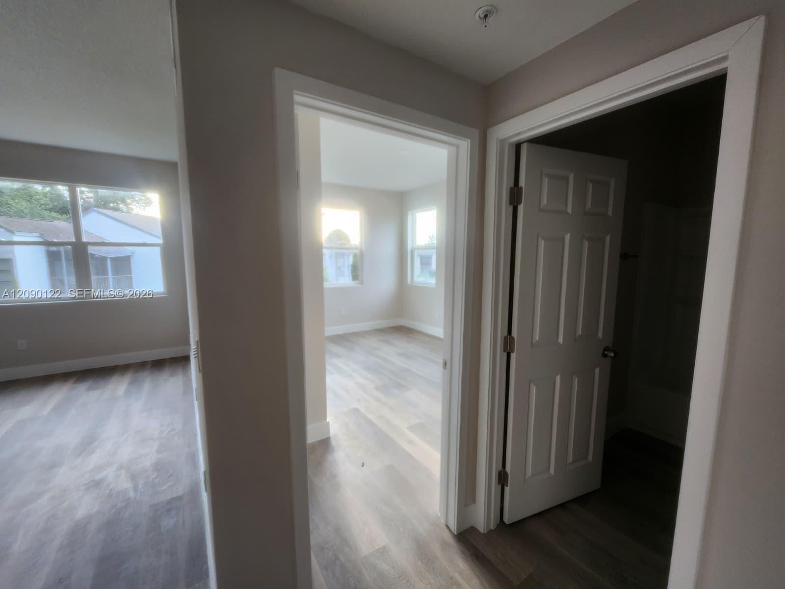 4424 S Texas Avenue 309, Orlando, FL 32839 photo 2