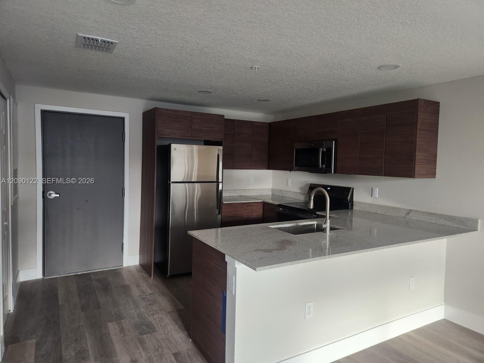 4424 S Texas Avenue 309, Orlando, FL 32839 photo 11