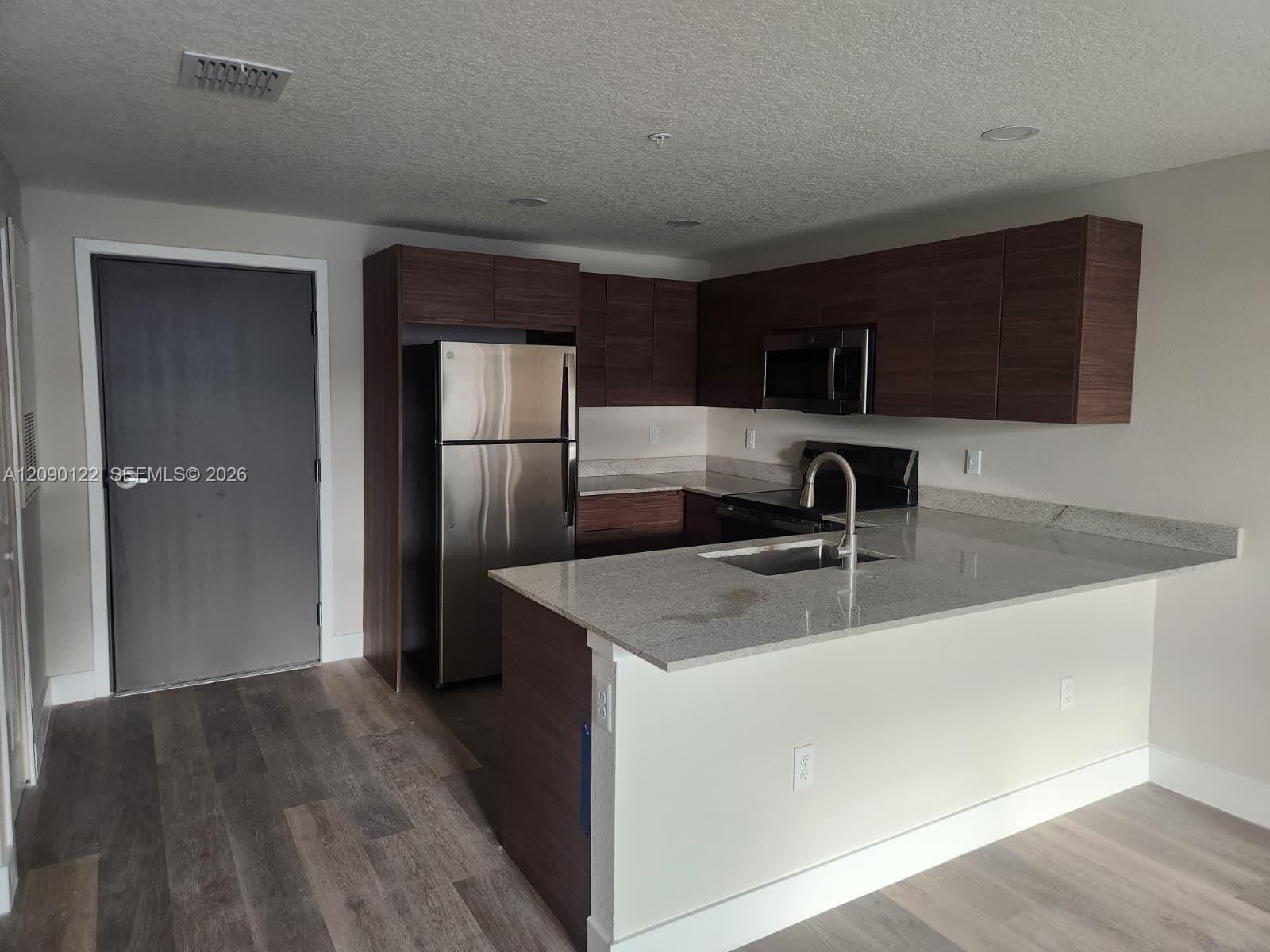 4424 S Texas Avenue 309, Orlando, FL 32839 photo 12