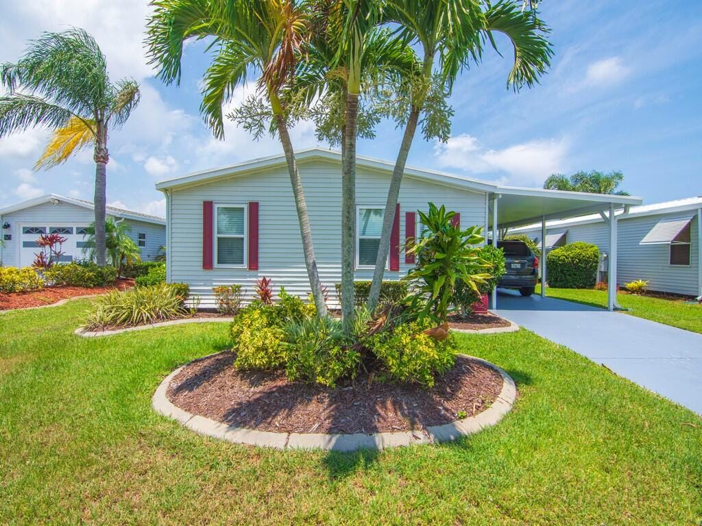 8471 Schefflera Court, Port St. Lucie, FL 34952 photo 5