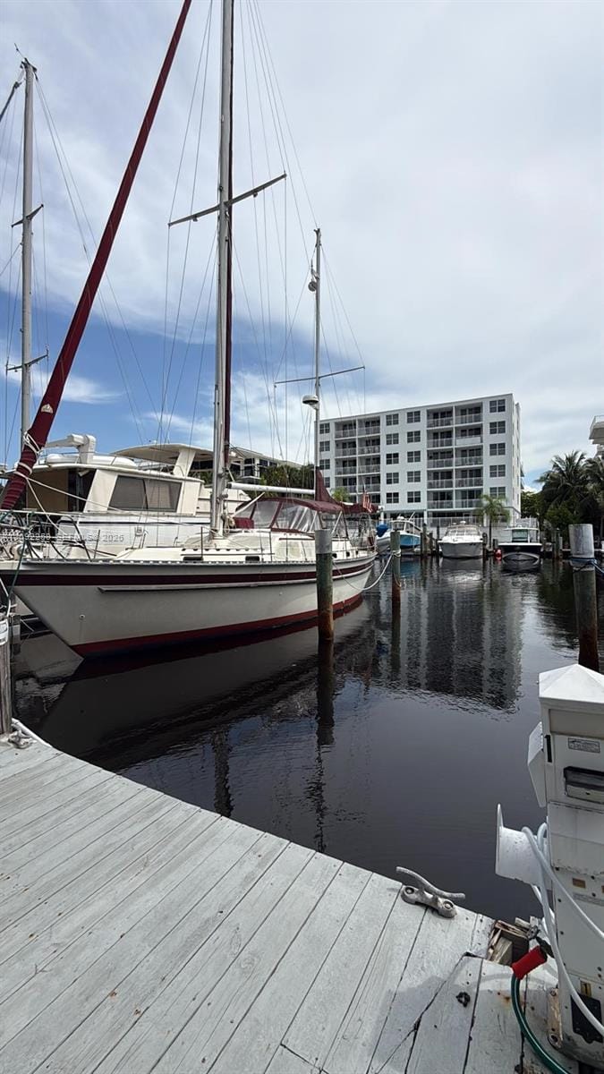 home for sale at 308 Hendricks, Fort Lauderdale, FL 33301 — $900