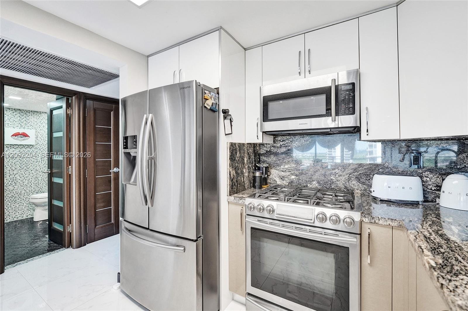 2030 S Ocean Drive 701 — photo 9