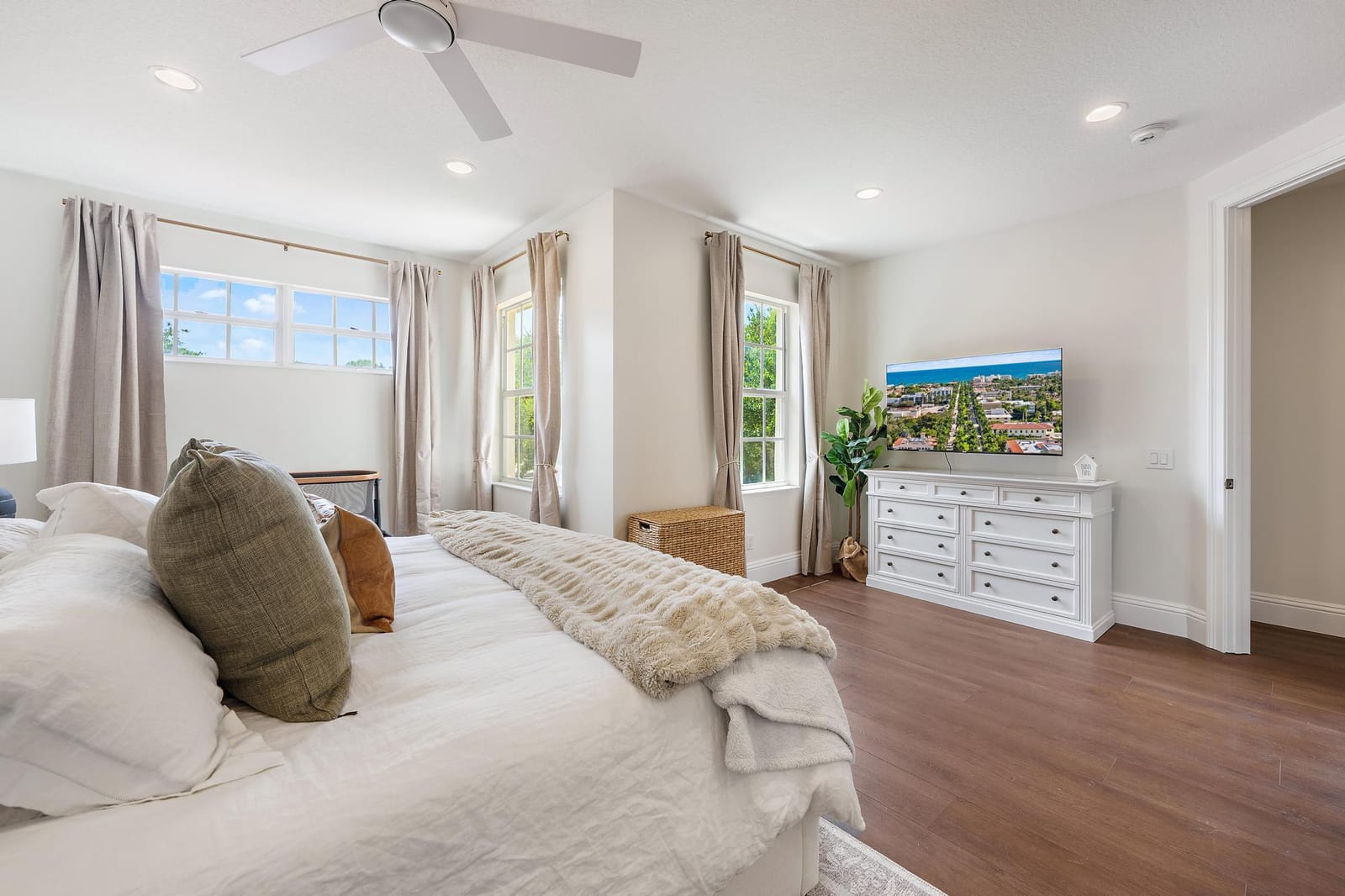 126 PEABODY Drive, Jupiter, FL 33458 photo 24