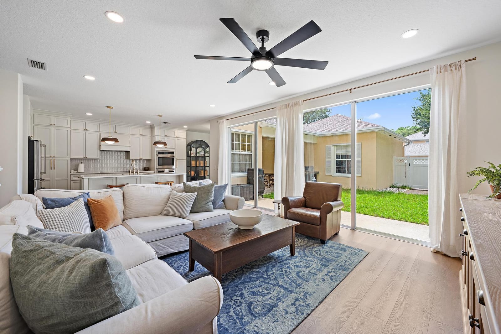 126 PEABODY Drive, Jupiter, FL 33458 photo 10