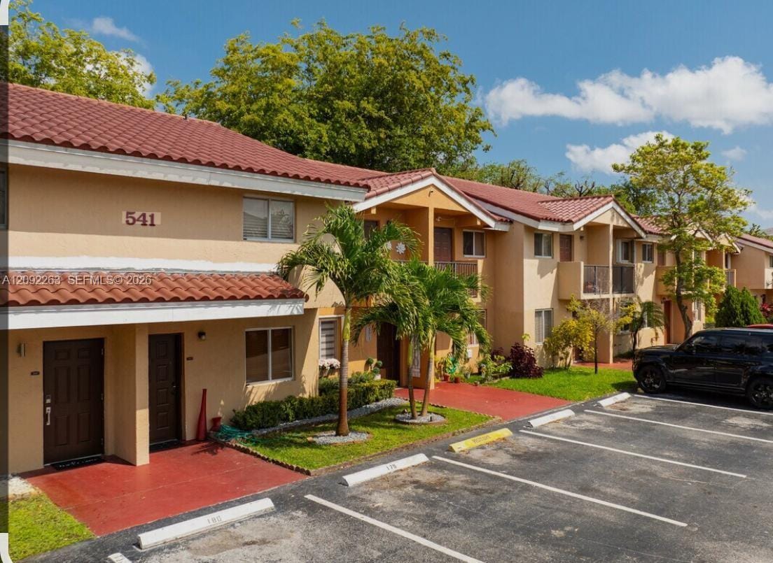 8261 NW 5th Terrace 329, Miami, FL 33126 photo 13