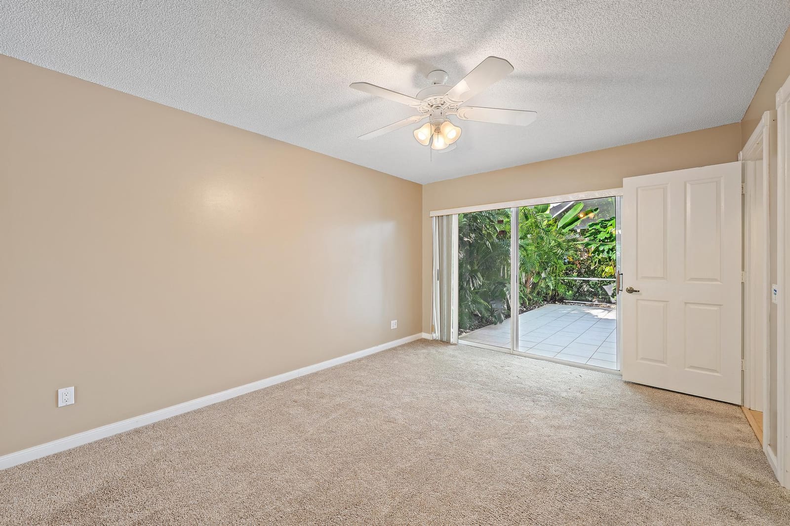 8404 CHAPMAN OAK Court, Palm Beach Gardens, FL 33410 photo 23