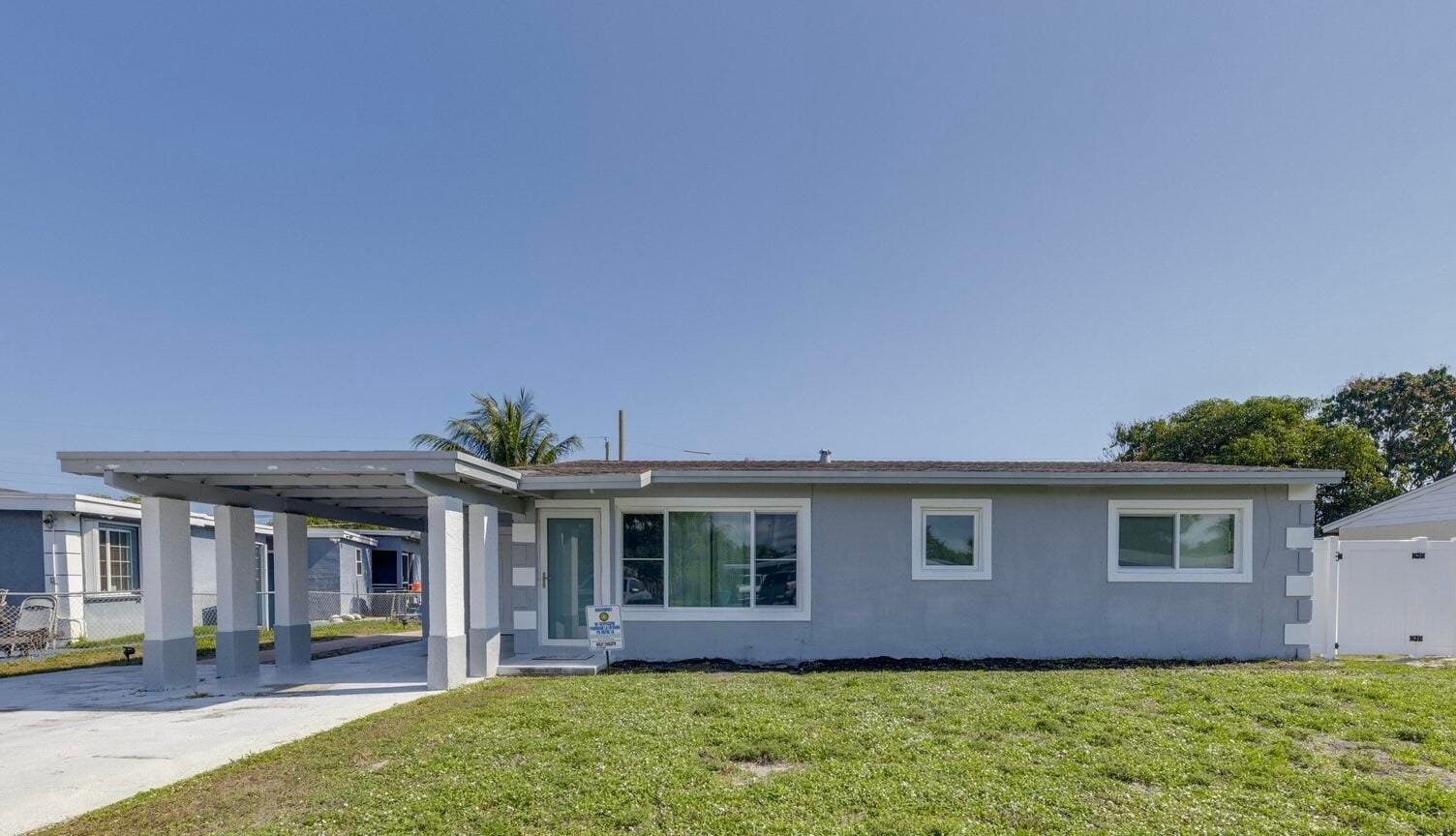 1526 NE 1ST Court, Boynton Beach, FL 33435