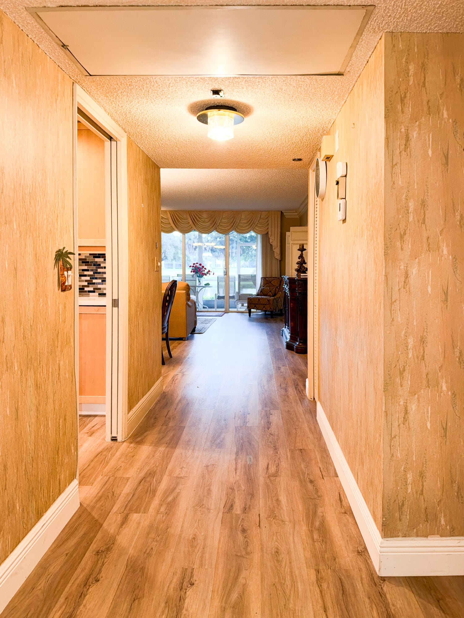 3510 OAKS Way 101 — photo 7