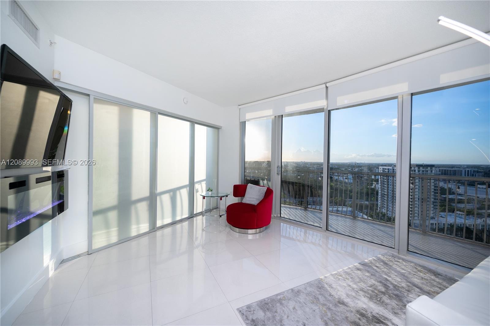 1750 N Bayshore Drive 2615, Miami, FL 33132 photo 3