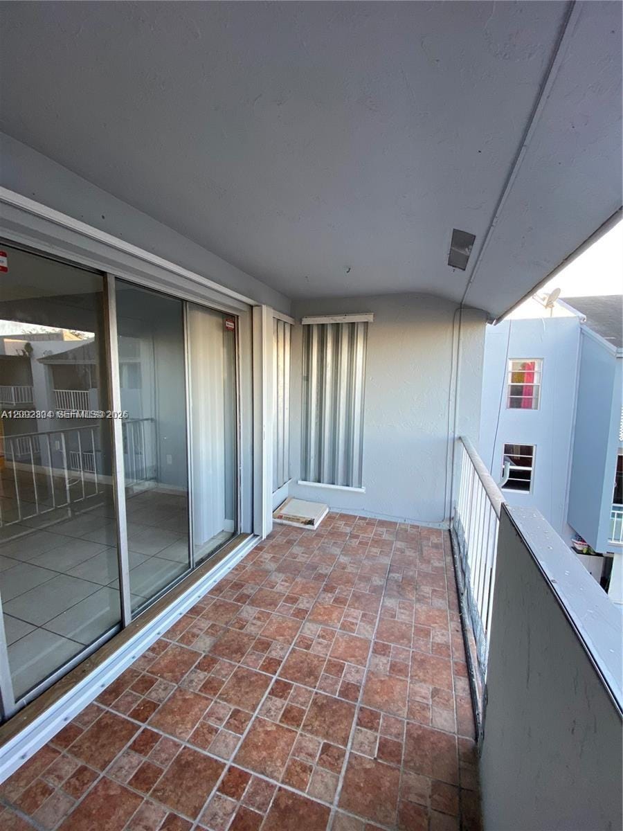 1735 W 60th Street M301, Hialeah, FL 33012 photo 23