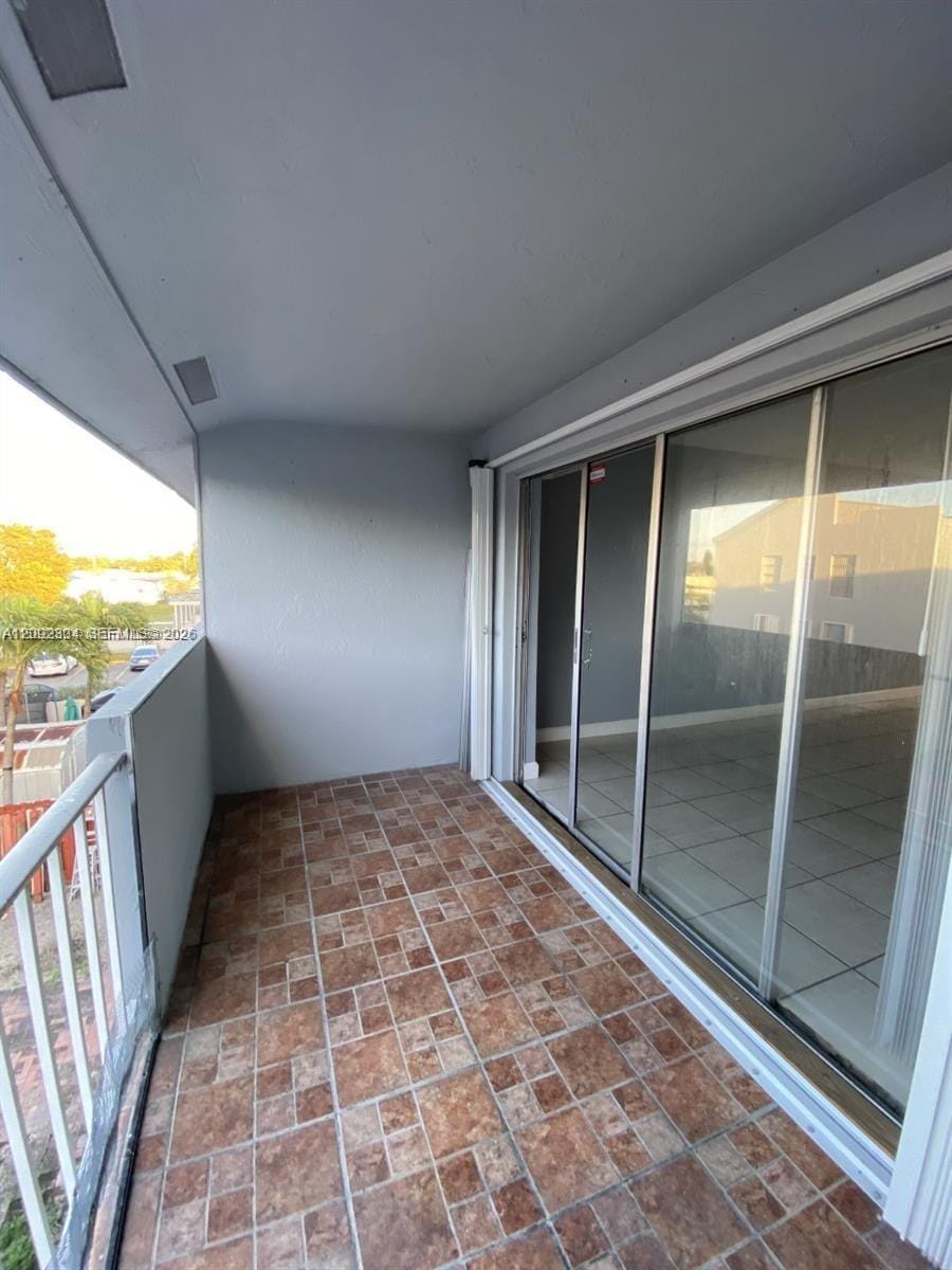 1735 W 60th Street M301, Hialeah, FL 33012 photo 24