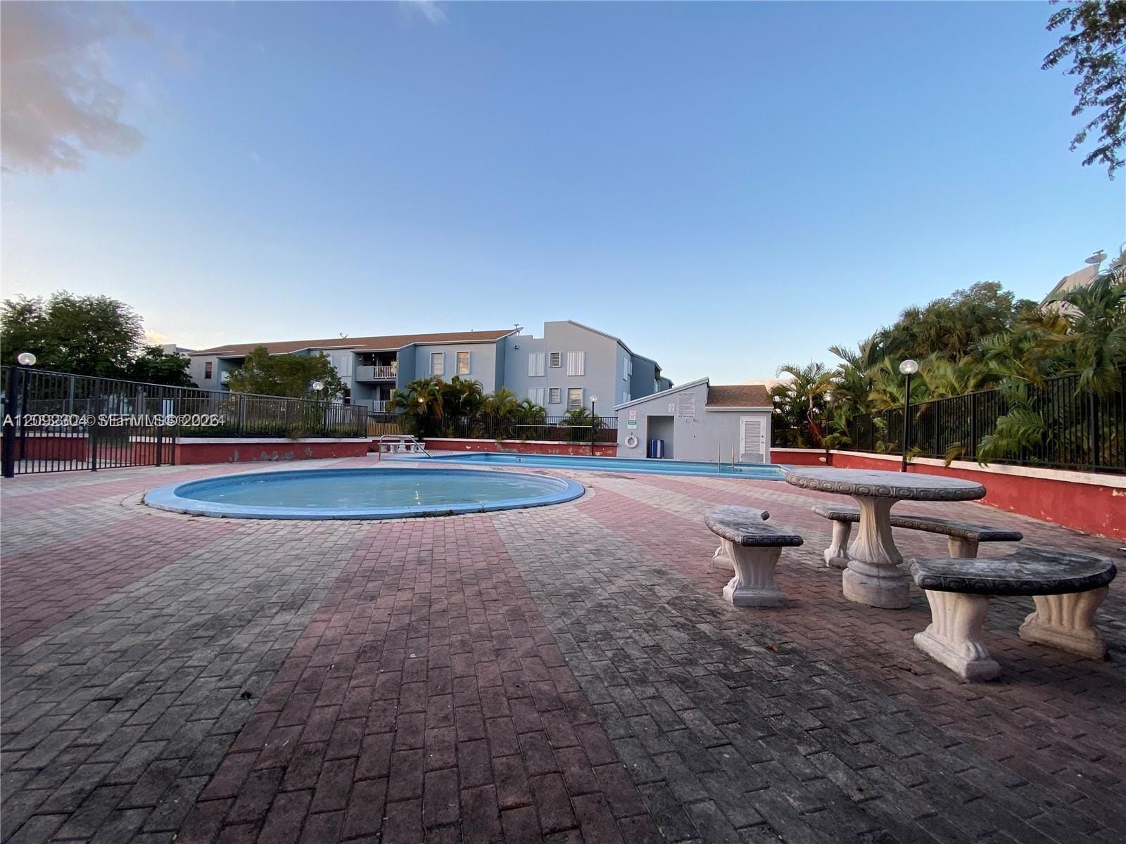 1735 W 60th Street M301, Hialeah, FL 33012 photo 28