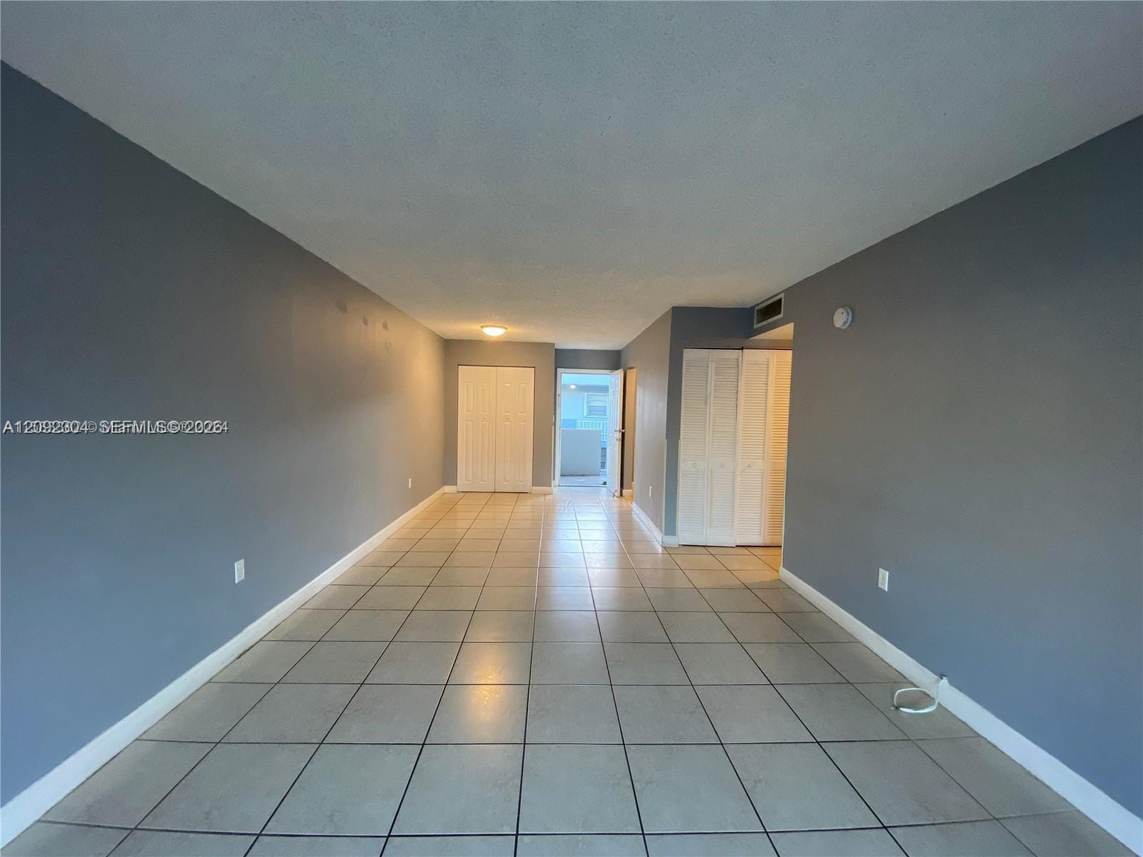 1735 W 60th Street M301, Hialeah, FL 33012 photo 8