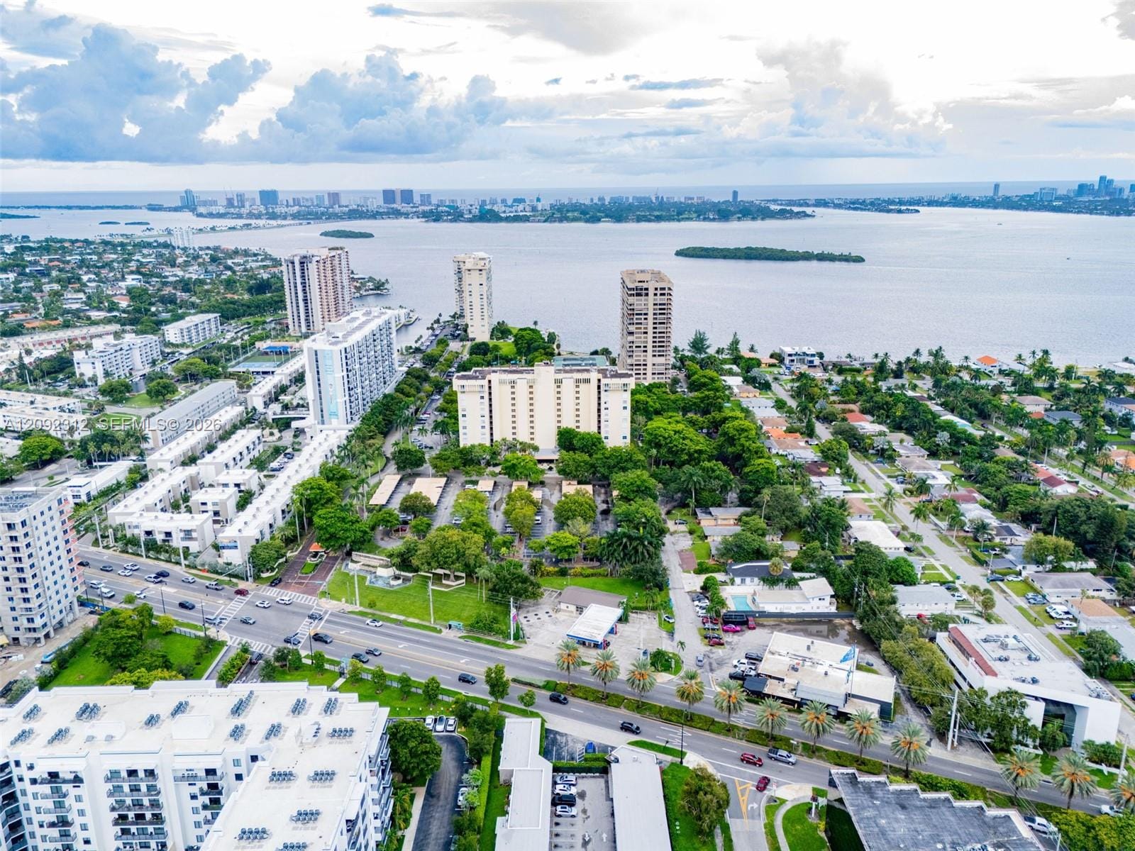 11111 Biscayne Boulevard 6B, Miami, FL 33181 photo 4
