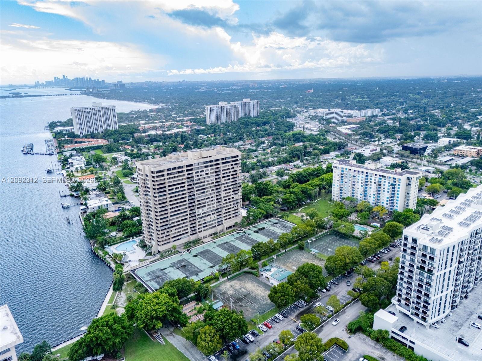11111 Biscayne Boulevard 6B, Miami, FL 33181 photo 6