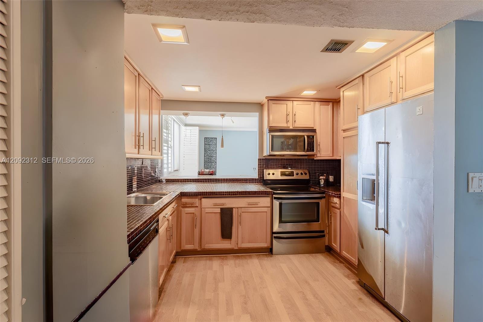 11111 Biscayne Boulevard 6B, Miami, FL 33181 photo 8