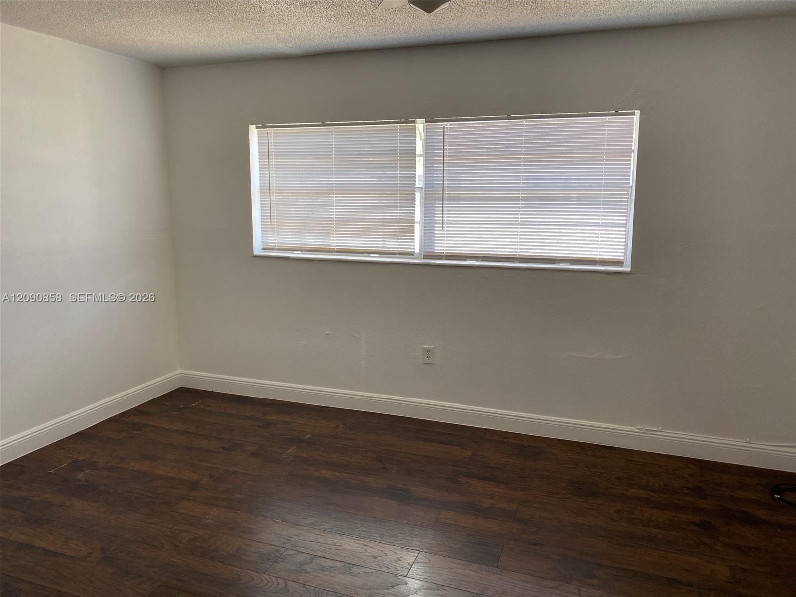 1460 NE 151st Street 102, Miami, FL 33162 photo 13