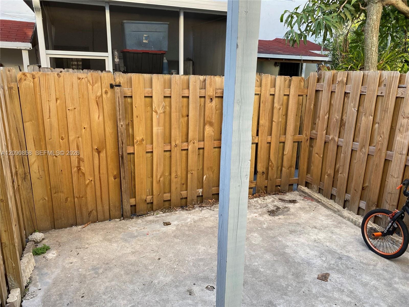1460 NE 151st Street 102, Miami, FL 33162 photo 15